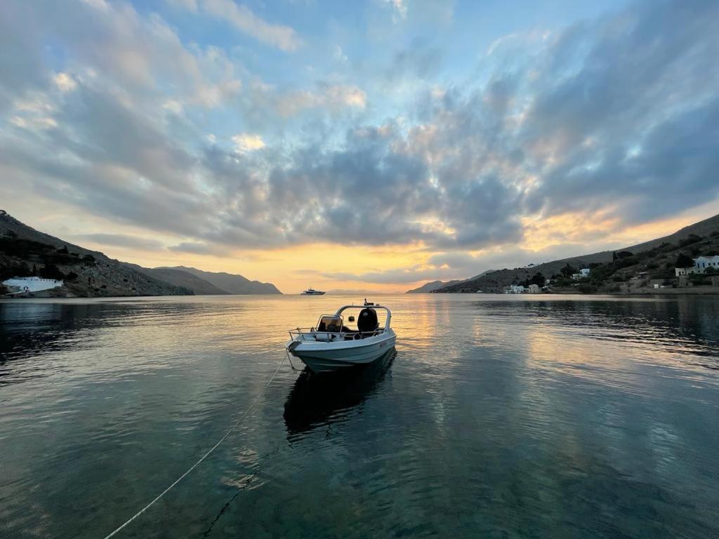 Symi . Villa Calme Exterior foto